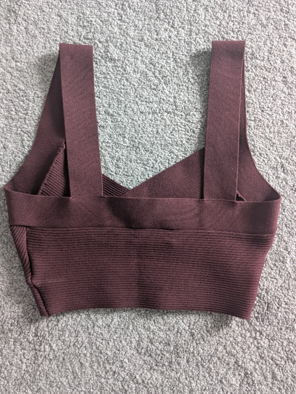 ARITZIA BABYLON CROP TOP XS - Picture 2 of 3